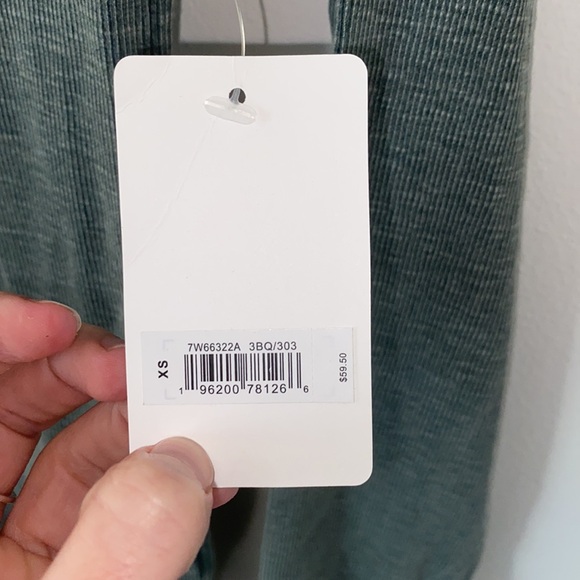 Lucky Brand Lace Detail Top - Picture 4 of 5